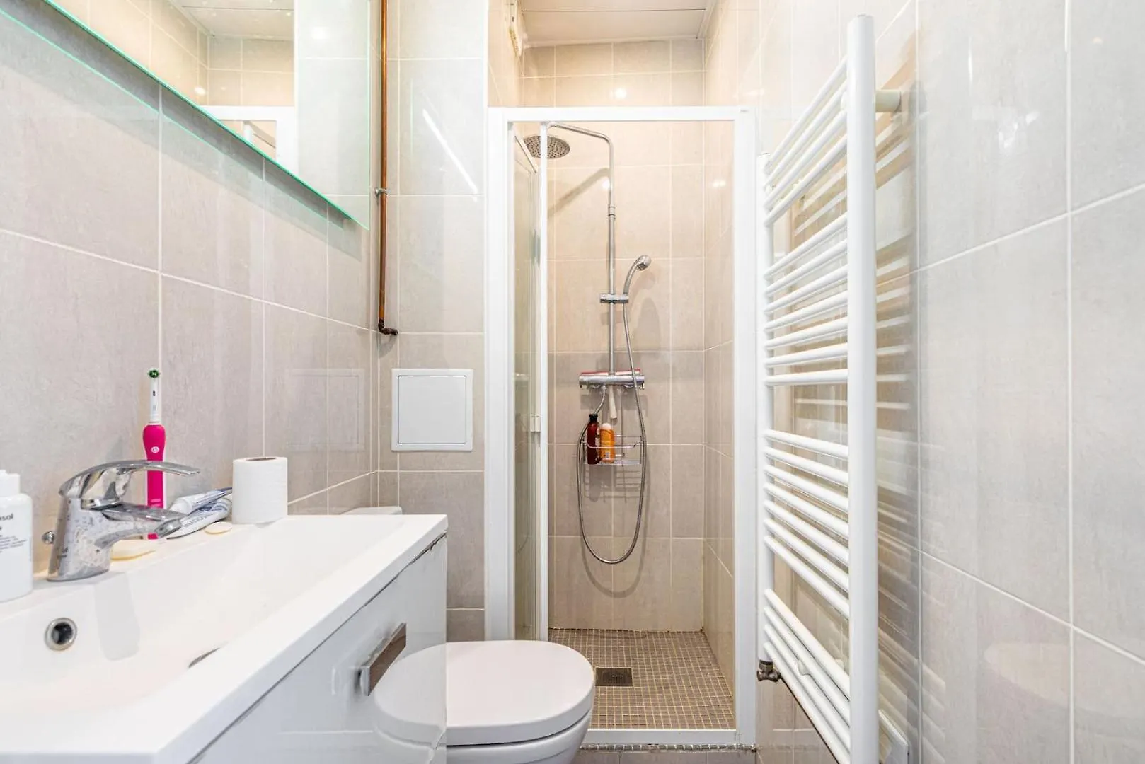 Guestready - Modernity And Comfort In Plaisance Paris Apartment